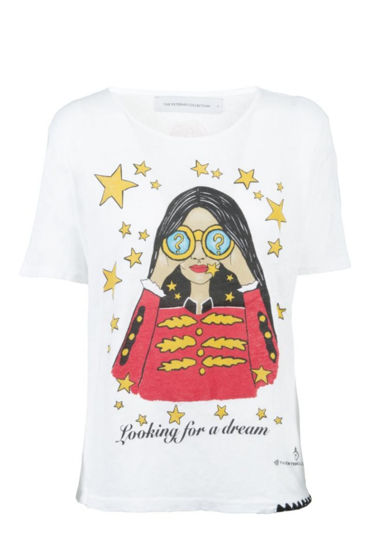 menina-camiseta-fundacion-querer