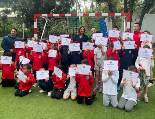 La Fundación Atlético de Madrid entrega los diplomas de final de curso de futbol terapéutico a los alumnos de ‘El Cole de Celia y Pepe’